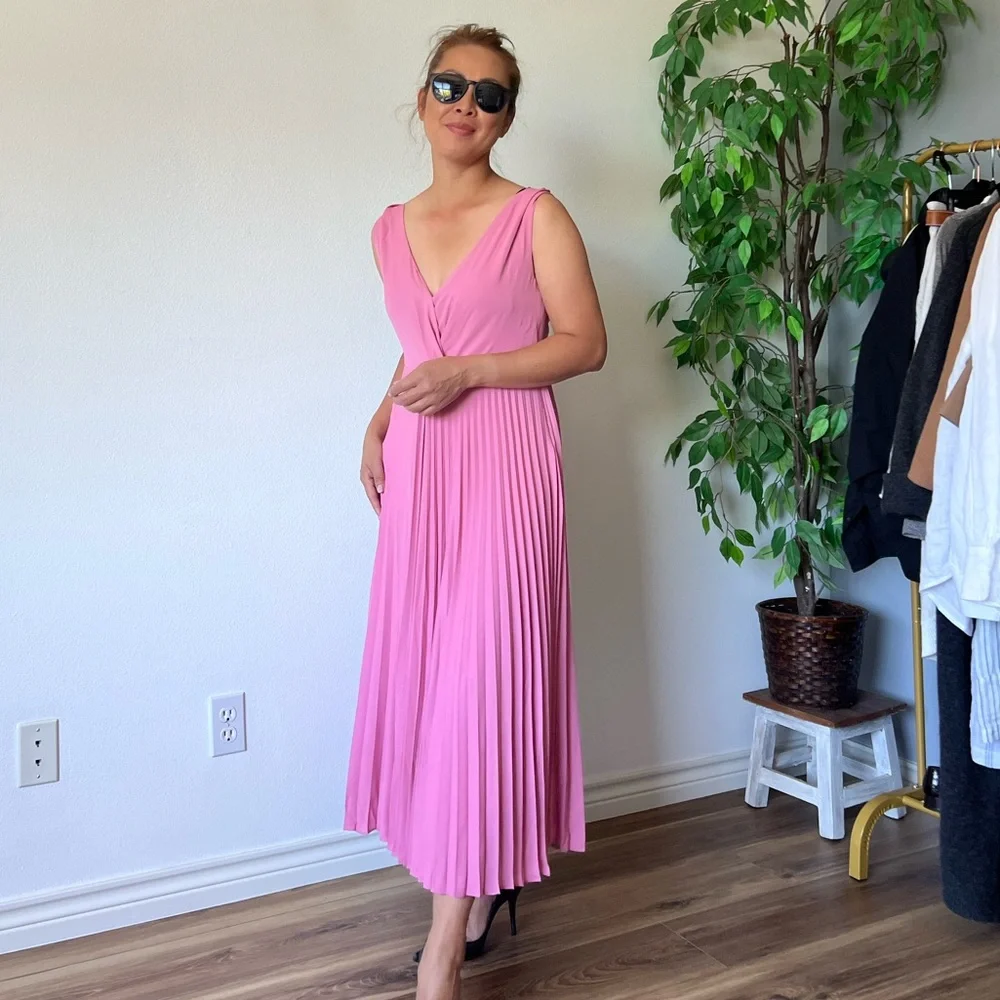 Vince Twist Front Pleated Midi Dress - Picture 5 of 16